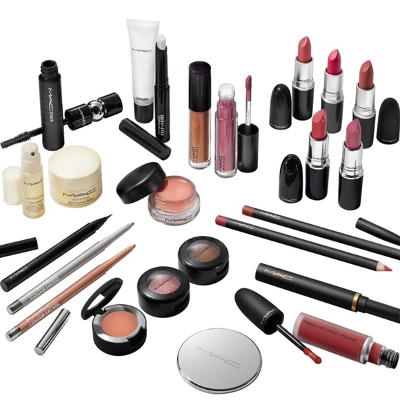 MAC Cosmetics HUGE Bundle !!! - Picture 1 of 6